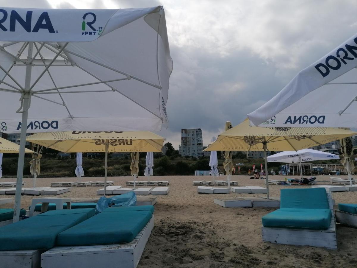Sunrise Beachfront Relax Residence Констанца Экстерьер фото