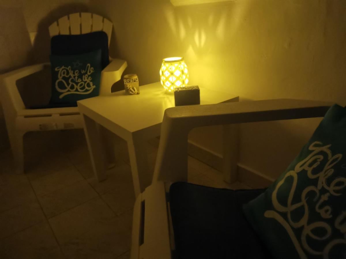 Sunrise Beachfront Relax Residence Констанца Экстерьер фото